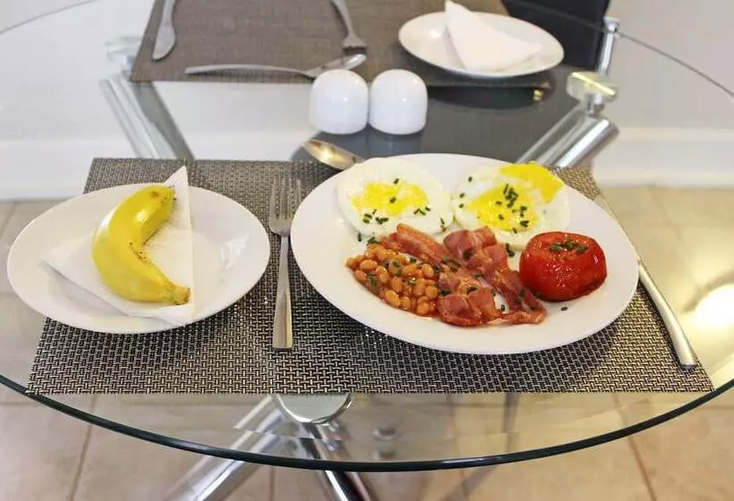 Aamiaismajoitus (B&B) B And B Sandton