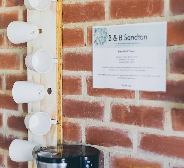 ベッドアンドブレックファースト B And B Sandton