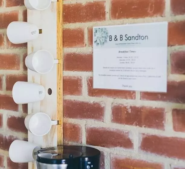 تختخواب و صبحانه B And B Sandton