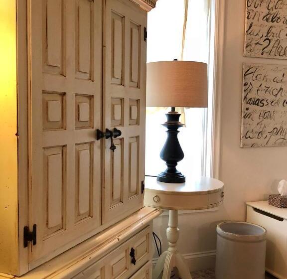 Bed and Breakfast Frederick William House