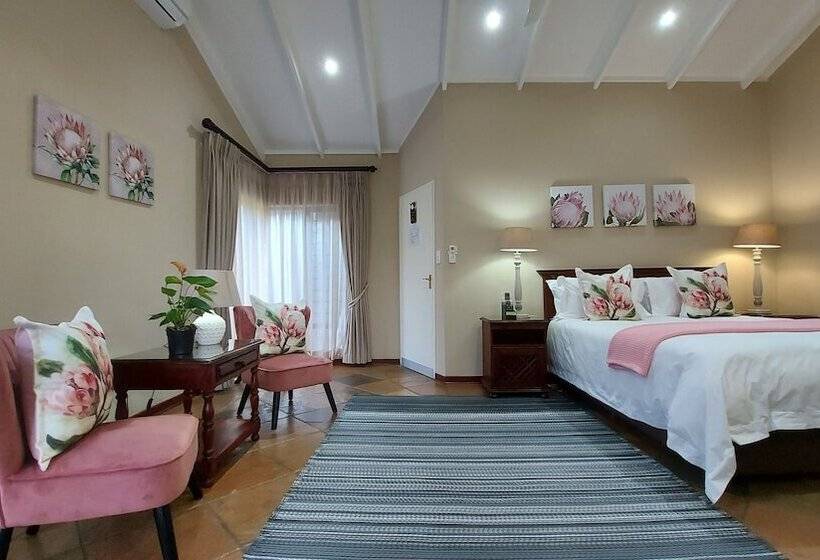 צימר Matumi Golf Lodge