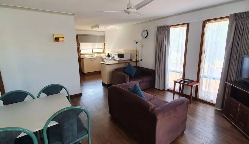 Centrepoint Motel Deniliquin