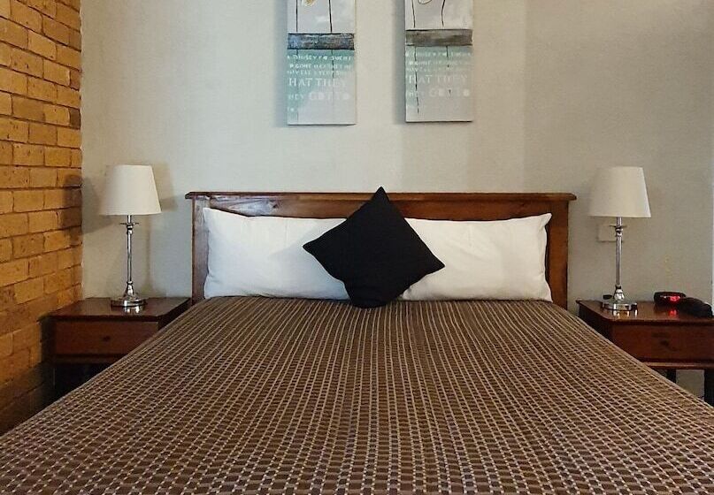 Centrepoint Motel Deniliquin