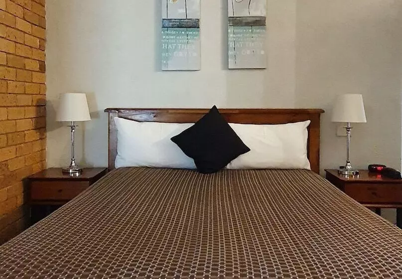 Centrepoint Motel Deniliquin