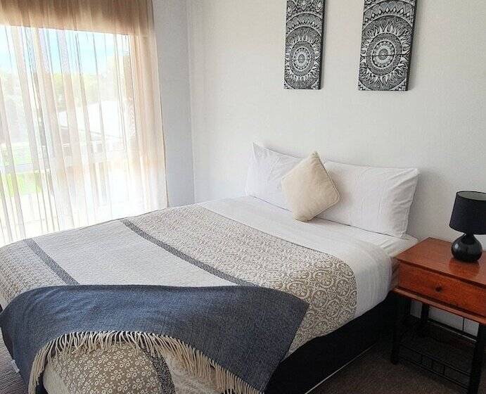 Centrepoint Motel Deniliquin