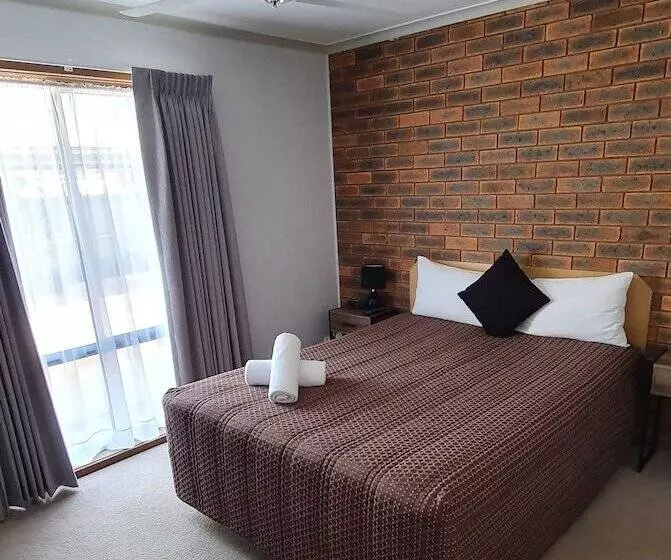 Centrepoint Motel Deniliquin