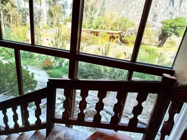 مسافرخانه Humantay Lodge Ollantaytambo