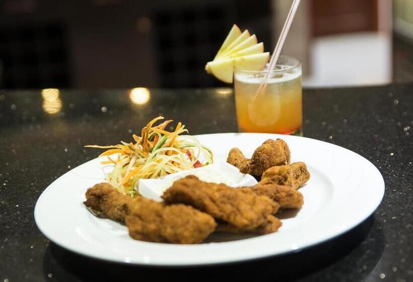 Oasis Hotel Restaurant & Spa