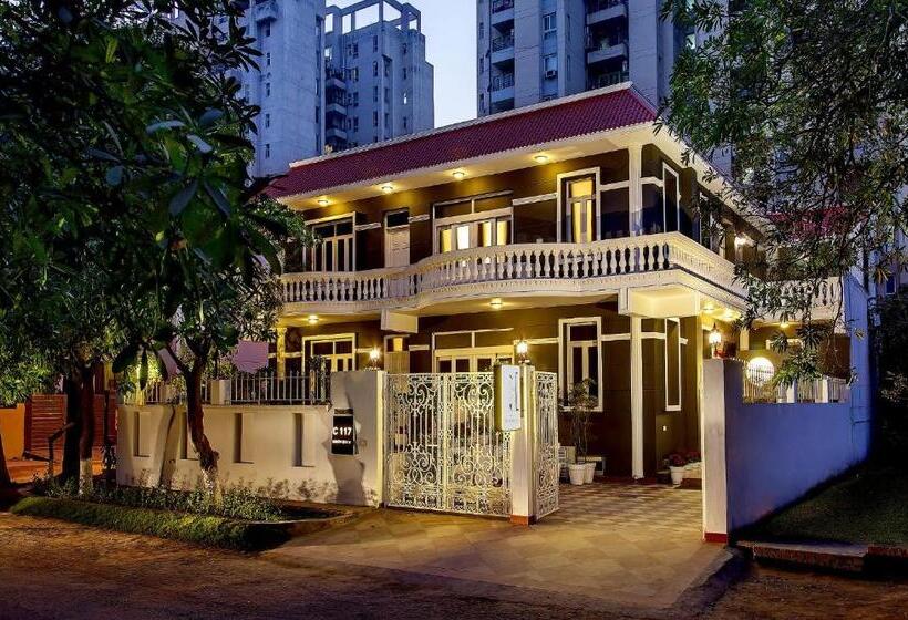 Hotel OYO Townhouse 001