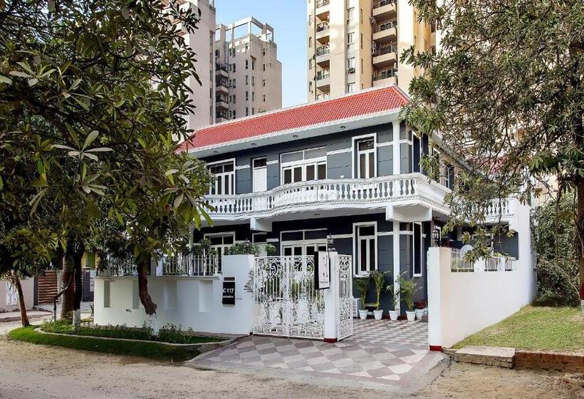 Hotel OYO Townhouse 001