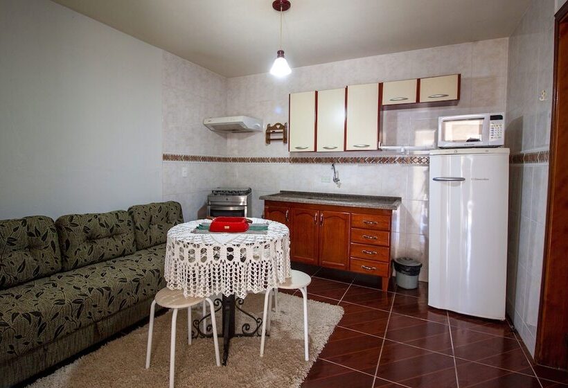 ホテル Pousada Flores Da Serra