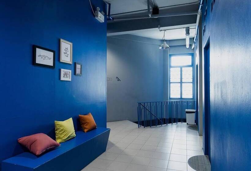 Loftel Station Hostel