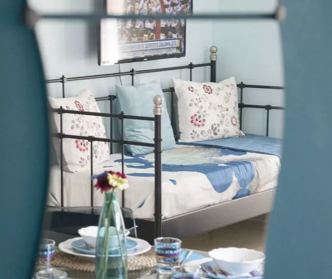 モーテル Emerald Tower Motor Inn