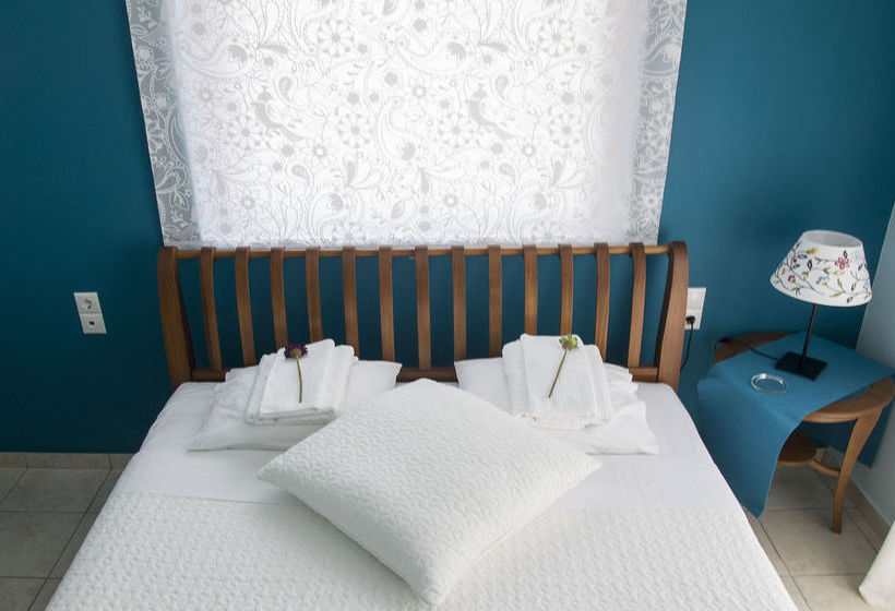 Motel Emerald Tower Motor Inn