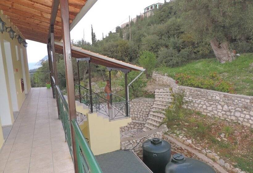 פנסיון La Casa D' Irene