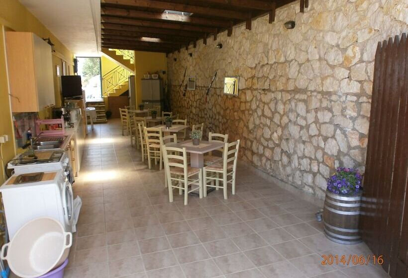 פנסיון La Casa D' Irene