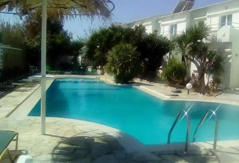 Seashell Apartments