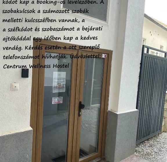 Centrum Wellness Hostel