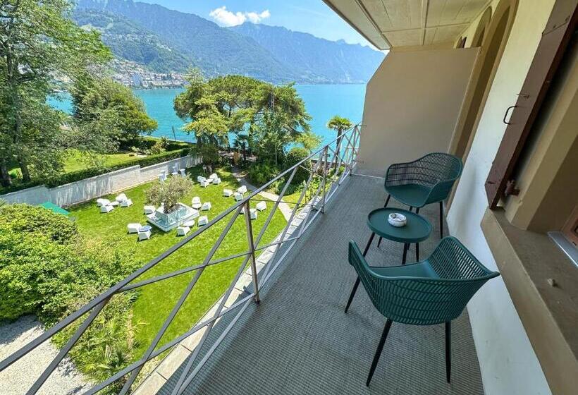 هتل Jetty Montreux