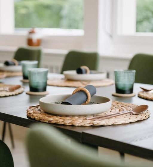 هتل Jetty Montreux