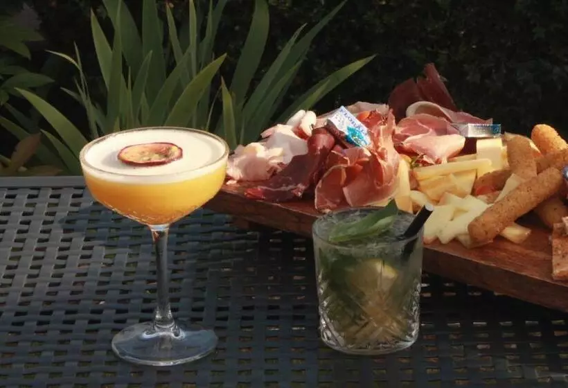 Hotelli Jetty Montreux