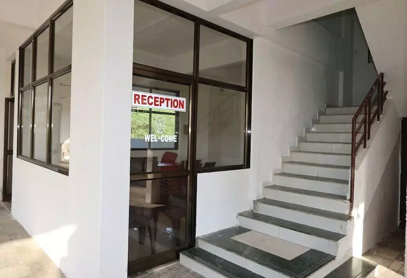 Hotelli The Bliss Palm