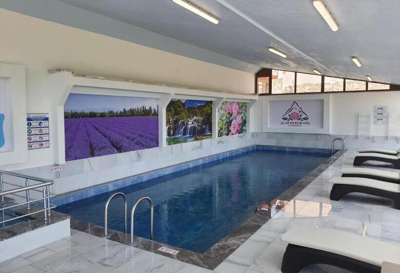 La Vie En Rose Hotel By Sogutdagi Isparta
