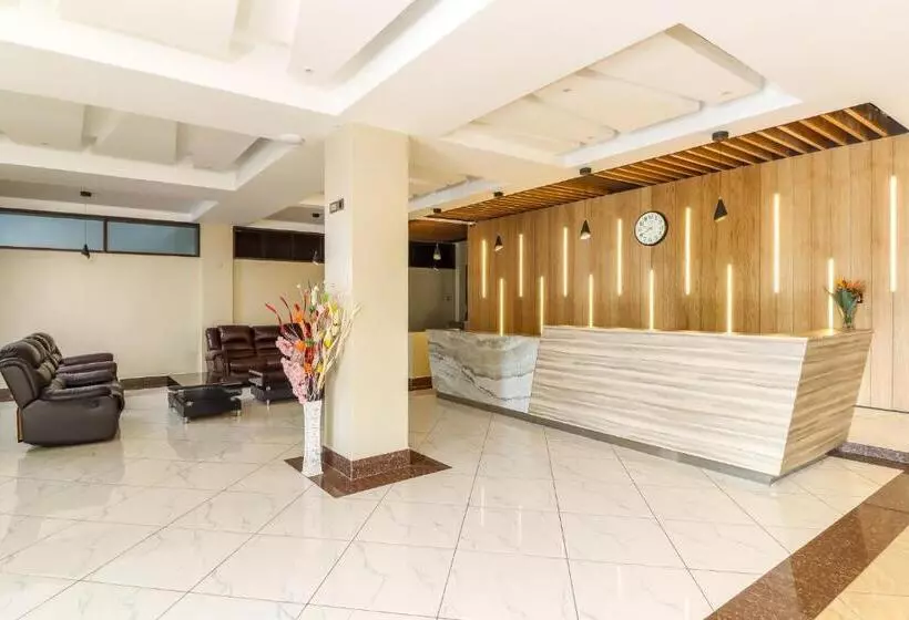 هتل Dallas Premiere