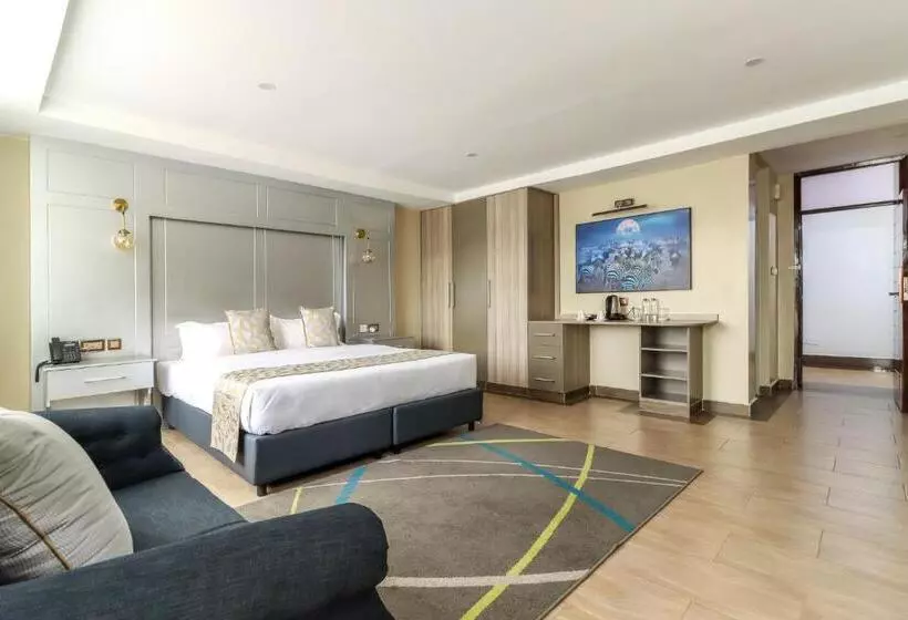 هتل Dallas Premiere