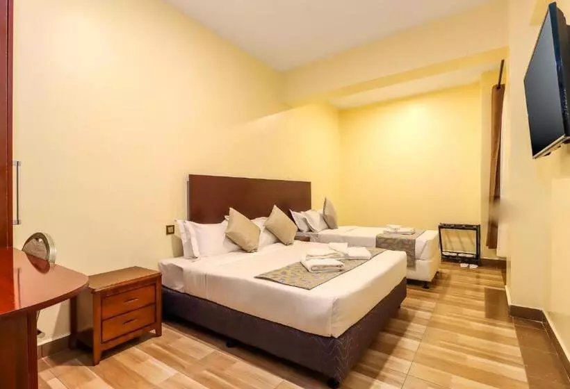 هتل Dallas Premiere