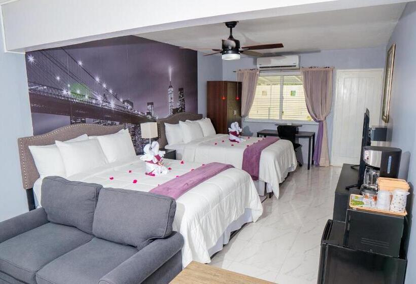 هتل Lavender Moon Villas