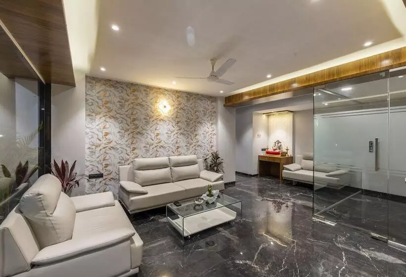 Fabhotel Prime Opulence