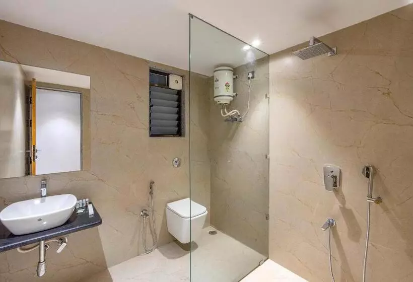 Fabhotel Prime Opulence
