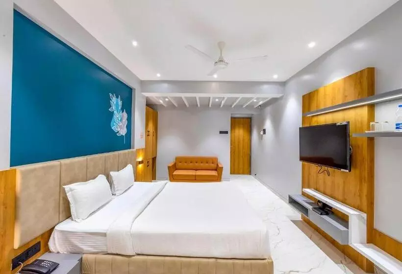 Fabhotel Prime Opulence