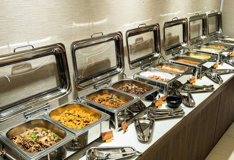 هتل Spring Rhapsody