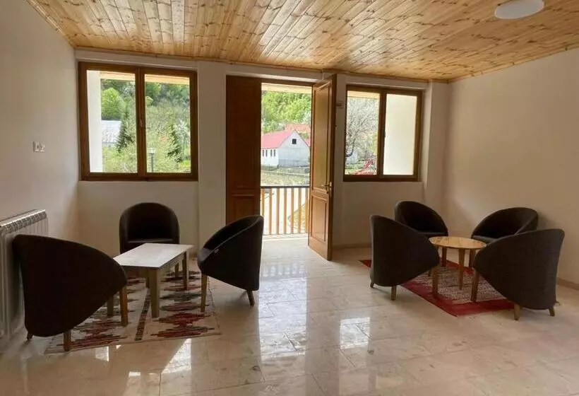 ホテル Vermoshi Tdc