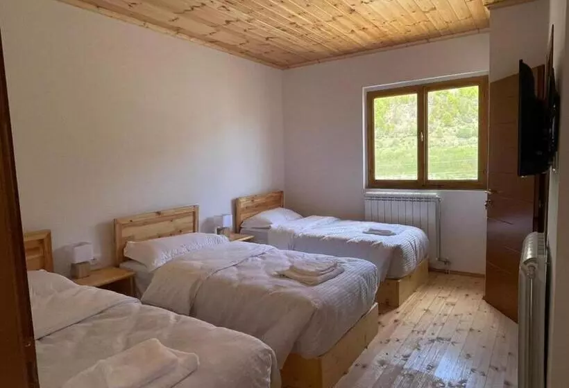 ホテル Vermoshi Tdc