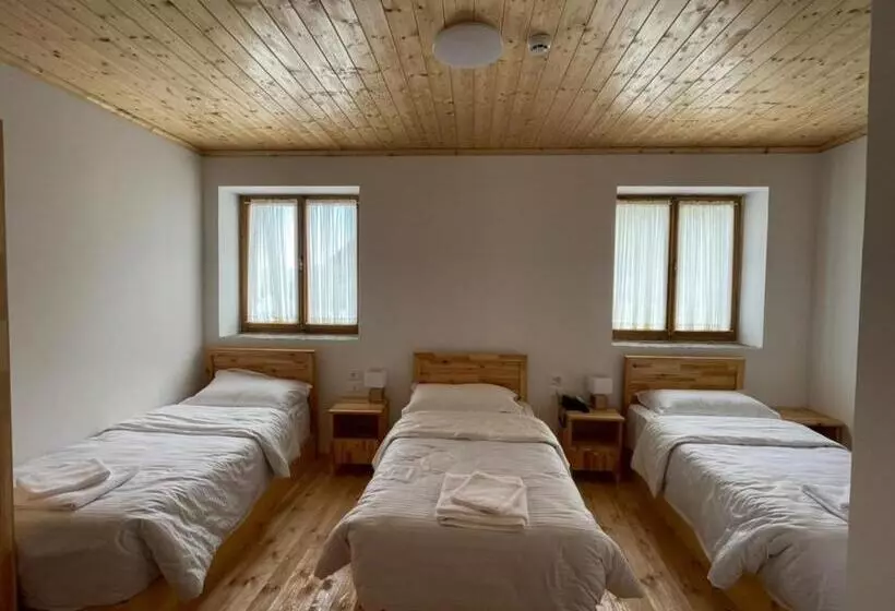 ホテル Vermoshi Tdc