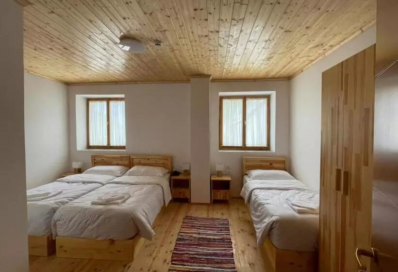 ホテル Vermoshi Tdc