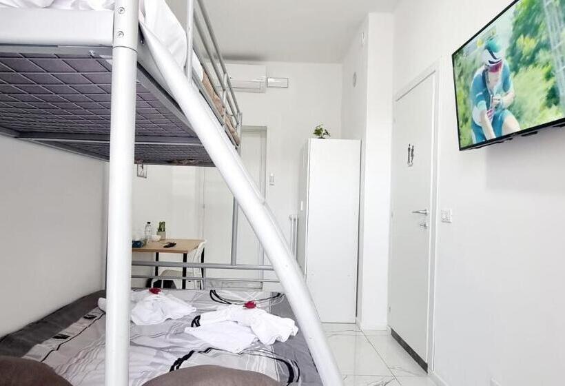 پانسیون Guest Holiday Piave 4