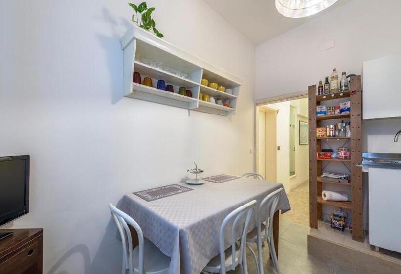 پانسیون Tre Sestieri Terrace   Canal View 2024