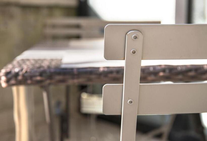 پانسیون Tre Sestieri Terrace   Canal View 2024