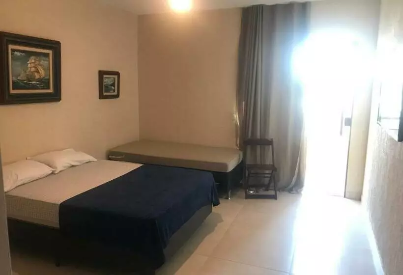 ユースホステル Pousada Dourados De Itaúna