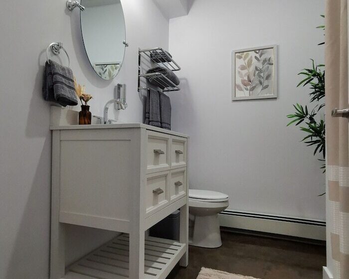 Cameo Hotel And Suites