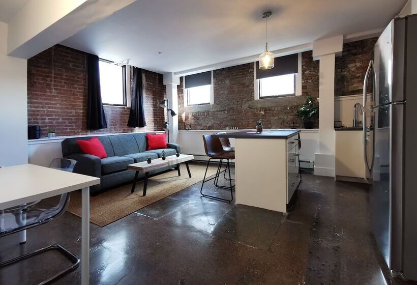 Cameo Hotel And Suites