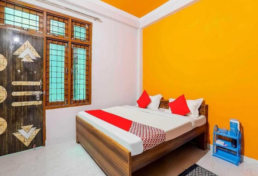 בית מלון כפרי Oyo Flagship Easy Homes