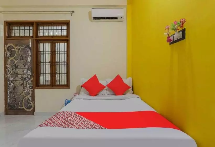 Hotelli Oyo Flagship Easy Homes