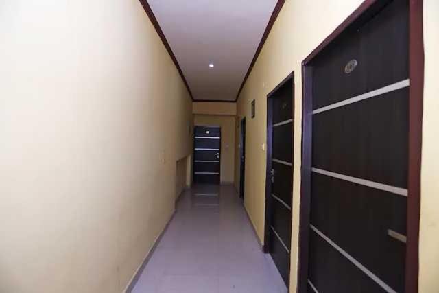 בית מלון כפרי Oyo Flagship Easy Homes