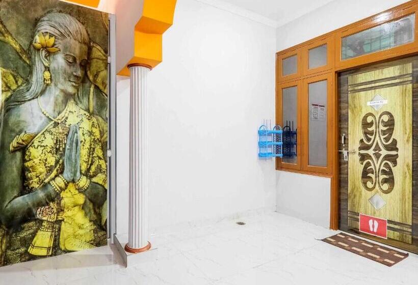 בית מלון כפרי Oyo Flagship Easy Homes