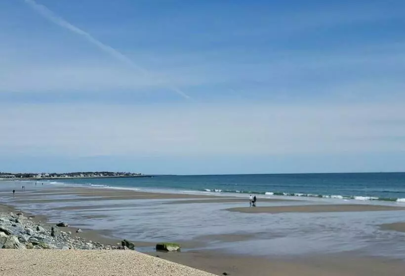 Oc North Beach Ocean Front Condo With Spectacular Views